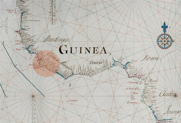 O hartă realizată manual de Isaak de Graaff care arată coasta Guineei în 1738. Cercul nostru roșu indică poziția aproximativă a Sierra Leone moderne.
