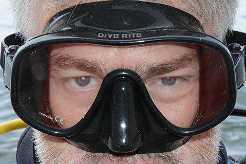 1117 testov potápačského rituálu bezrámová maska2
