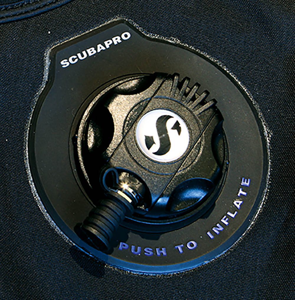 Inlet-valve on Scubapro Definition Drysuit