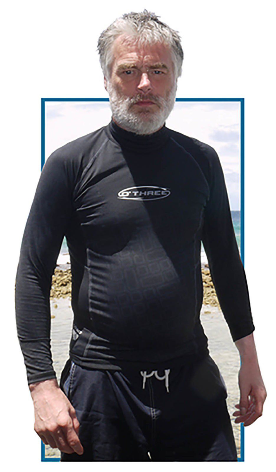 0918 Diver tests othree rash vest