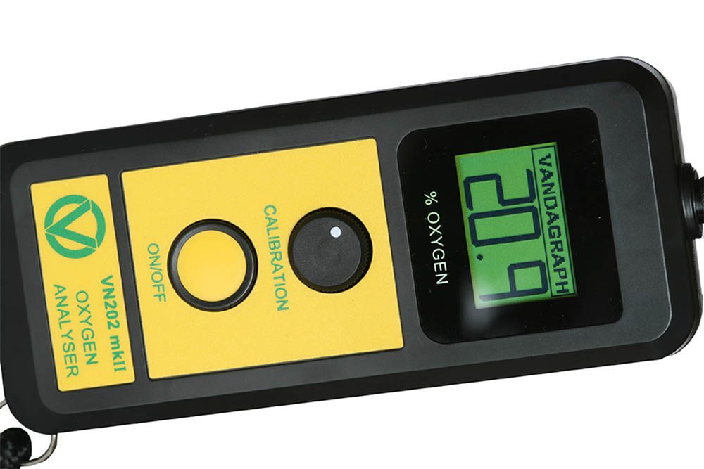 Vandagraph VN202 Mk11 control unit with on-off switch, calibration control and read-out.