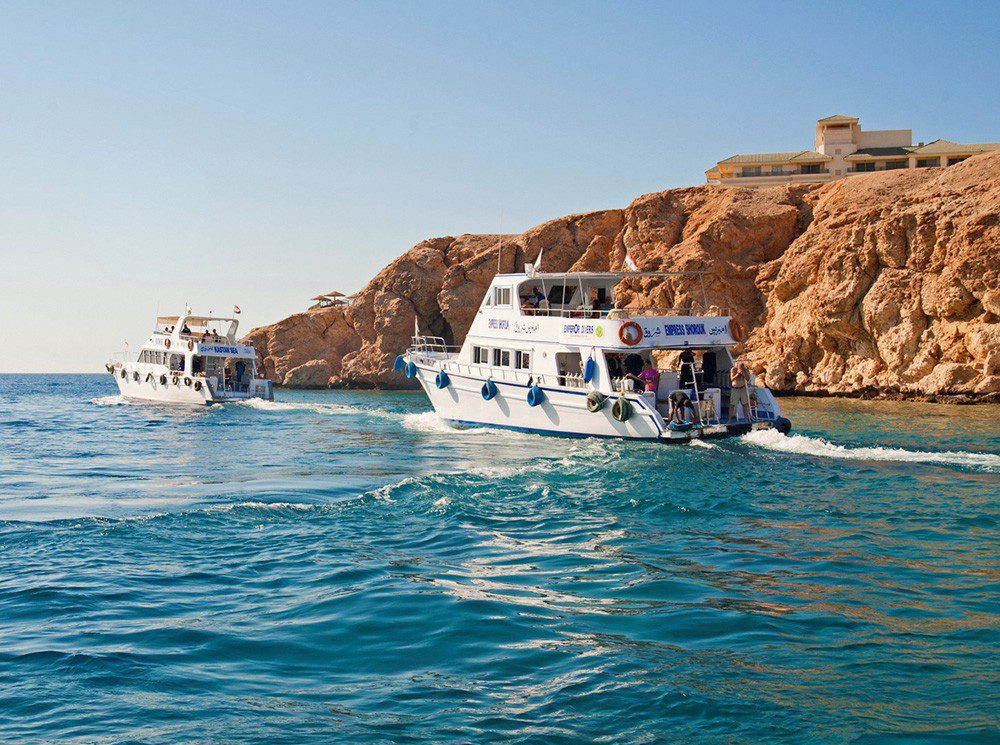 1219 știri de călătorie Sharm boat diverse