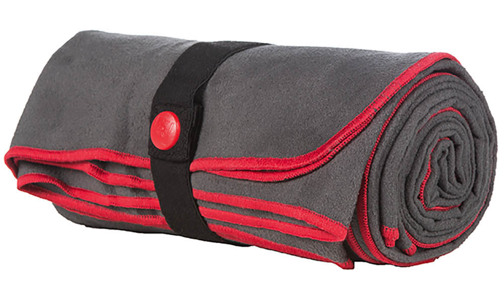 Sinusuri ng 0720 ang Red Original Microfibre Towel na Naka-roll Up