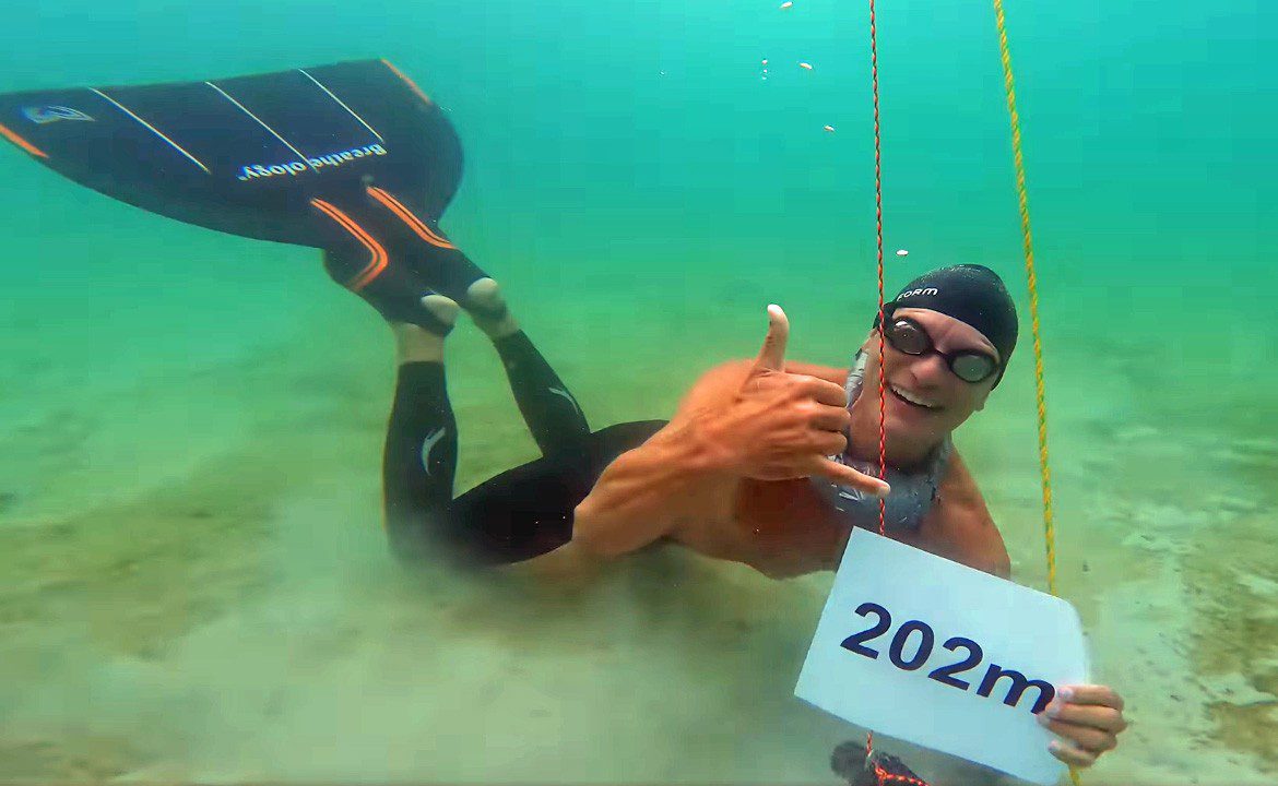 Freediver Stig smashes ocean distance record