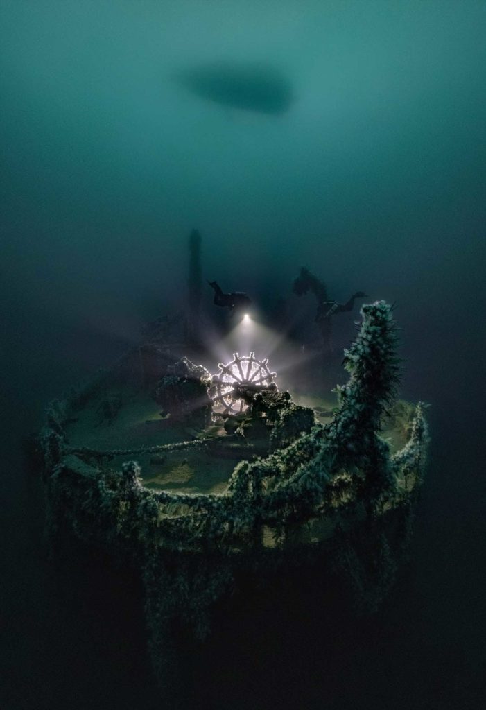 Wrecks Winner © Alex Dawson / UPY 2022 (Sweden). “Abandoned Ship” Tyrifjord wreck at 40m, Gulen, Norway. Nikon D850, Nikkor 8-15mm fisheye, Sea&Sea MDX-D850, Bigblue. f/4.5, 1/50th, ISO 500 