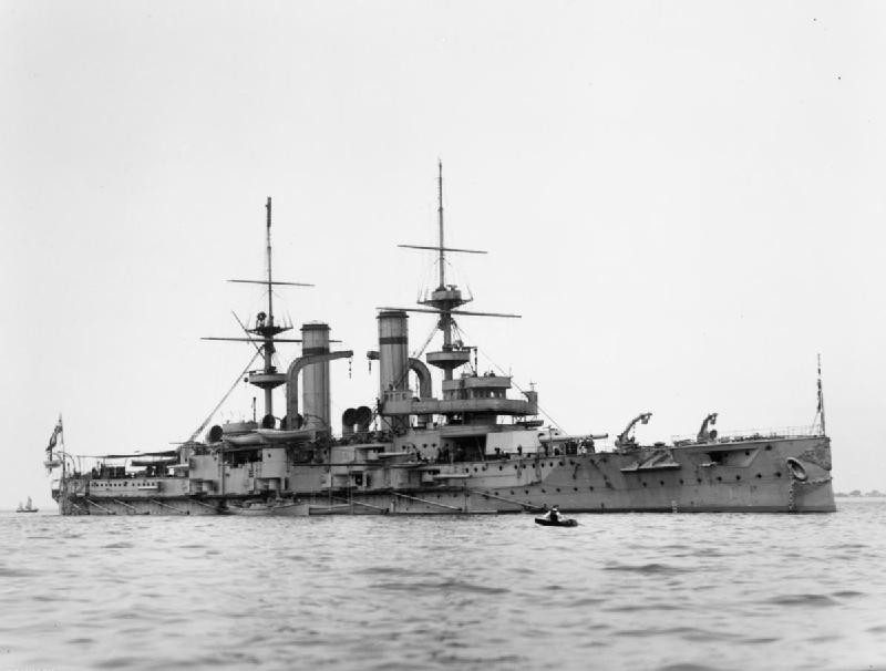 HMS Triumph afloat (Suner archive)