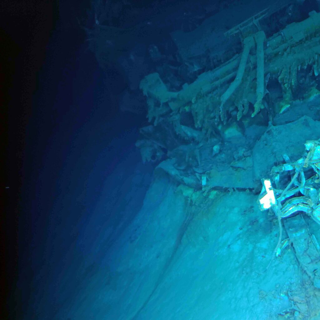 Sammy B’s forward gun mount seen from starboard (Caladan Oceanic)