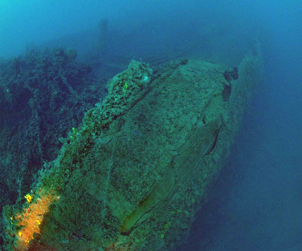 HMS Hythe