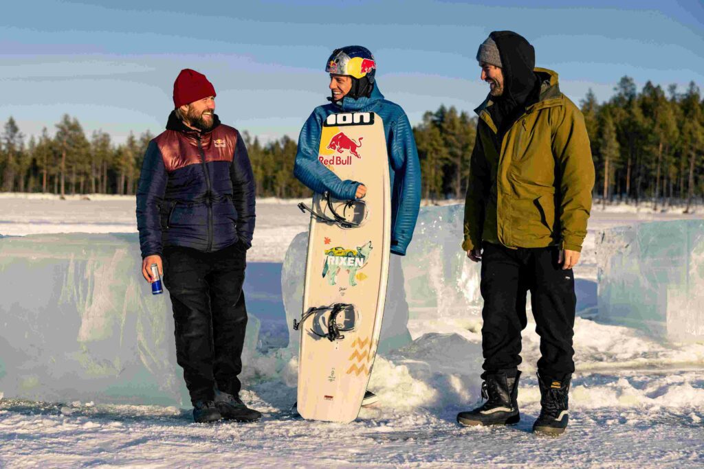 Under-ice wakeboarder
Felix Georgii, Dominik Gührs and Dominik Hernler (Lorenz Holder / Red Bull Content Pool) 