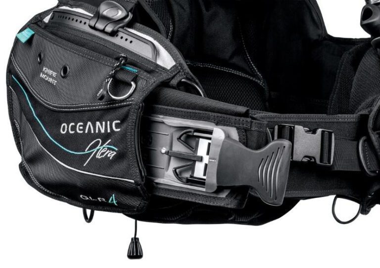 Oceanic BC showing QLR4 weight-pocket handl