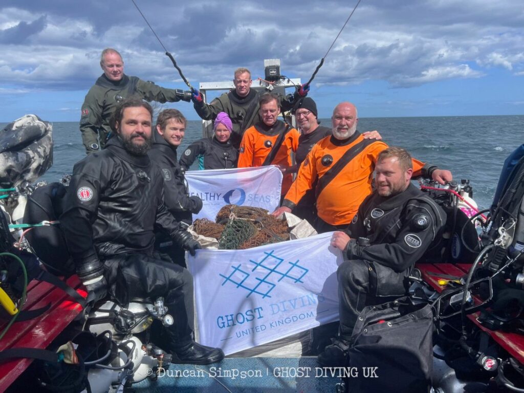 The Anglo-Dutch ghost-net team (Duncan Simpson / Ghost Diving UK)