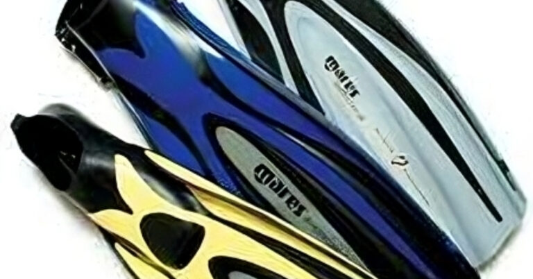 The new Mares Excel range - the top two fins are Quattro Excels, with conventional straps, while the yellow Avanti Excel is a slipper fin.Divernet