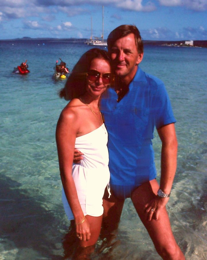 John & Sarah Stoneman on Bonaire (© John Christopher Fine)