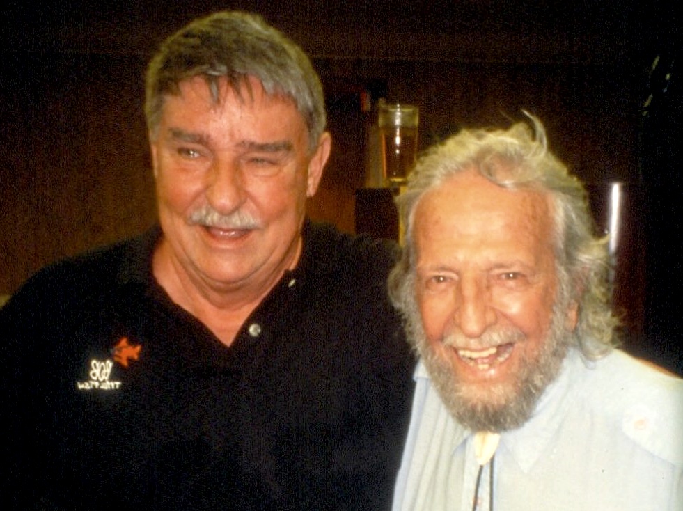 Bob Marx, left with Bert Kilbride (© John Christopher Fine)