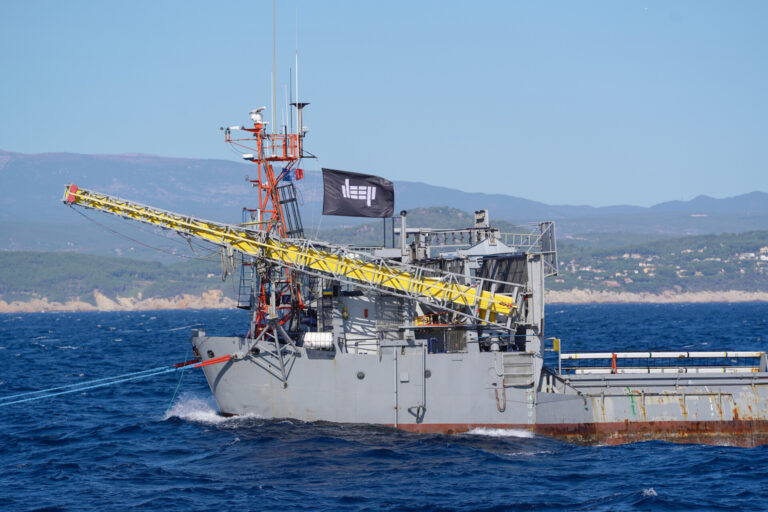 Unique research vessel FLIP, destined to be scrapped, has joined DEEP