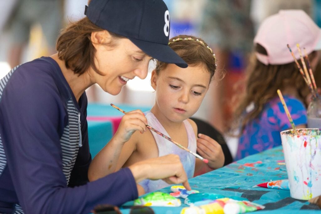 Kids workshops painting sea creatures