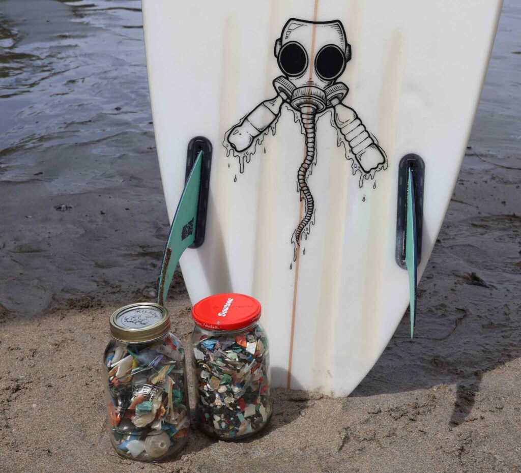 Plastics pollution: Call-out para sa UK day of action 2 Mga plastik sa garapon (Surfers Against Sewage)