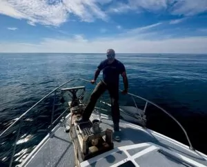 Joe Mazraani oma sukeldumispaadil Tenacious (Atlandi vraki päästmine)