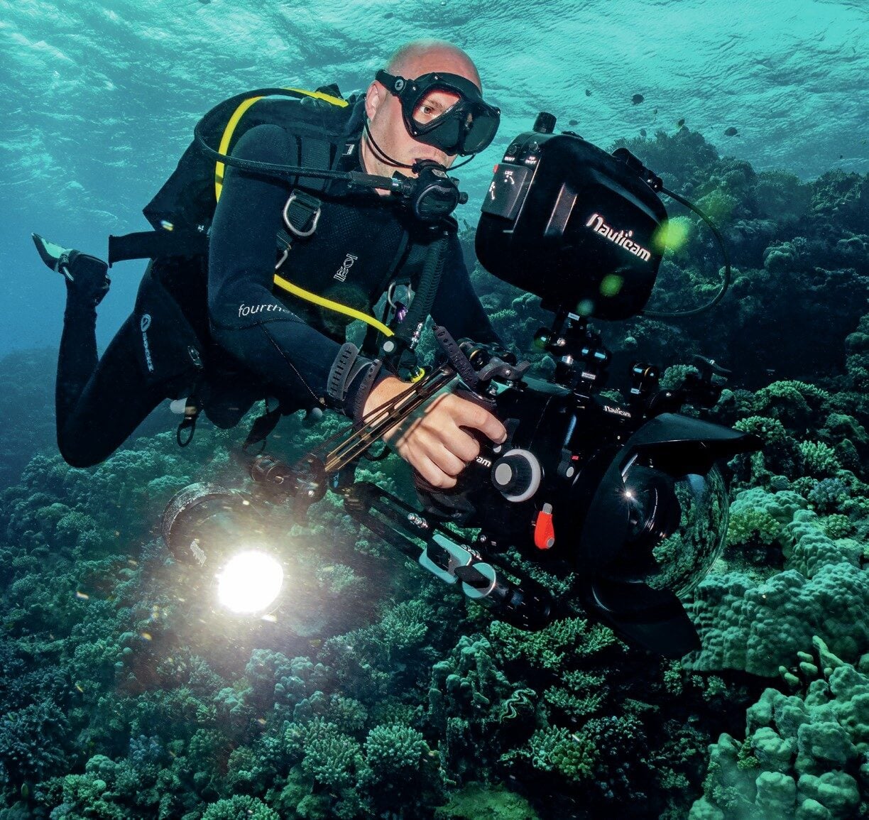 David test diving the EVA1 housing © Sarah OGorman