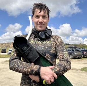 Dima Karamshuk; Diver on a visibility mission