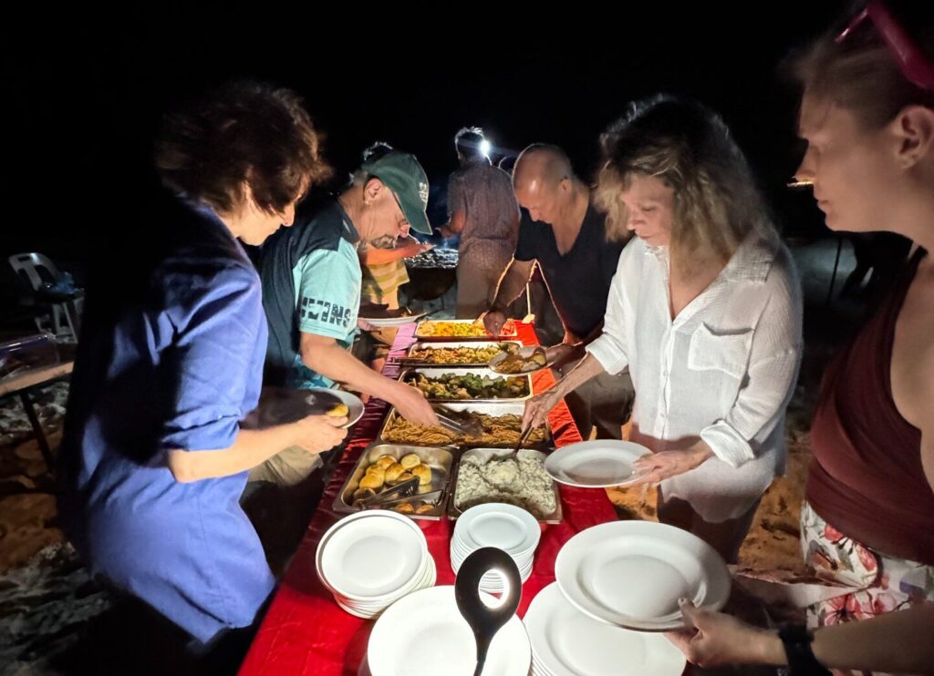 United: Liveaboard guests forced to rebook their Maldives holiday (Beverly Payton)