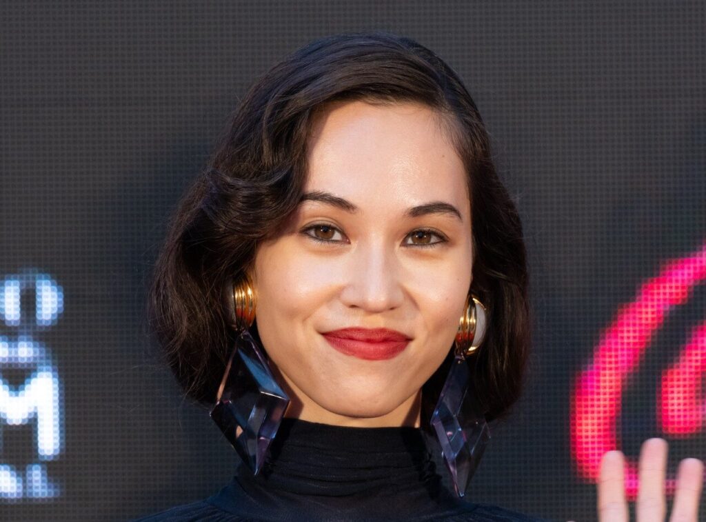 Model Kiko Mizuhara (Dick Thomas Johnson)