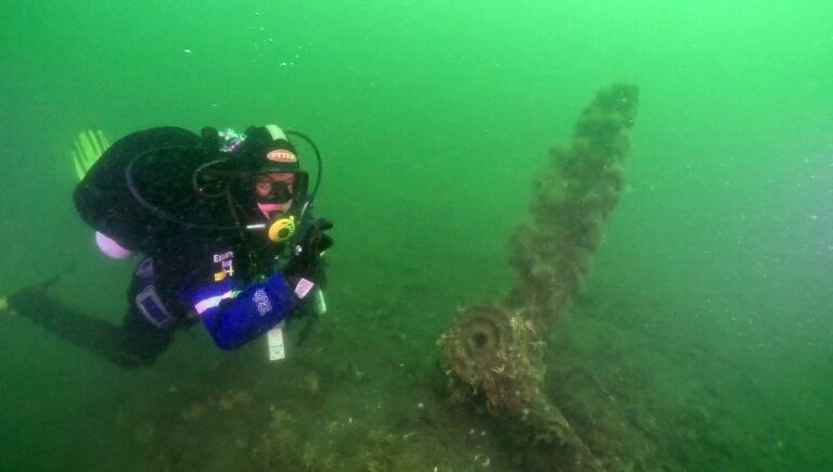 Three-bladed propellor on the B-17 bomber wreck (Piotr Bojakowski, Texas A&M University)