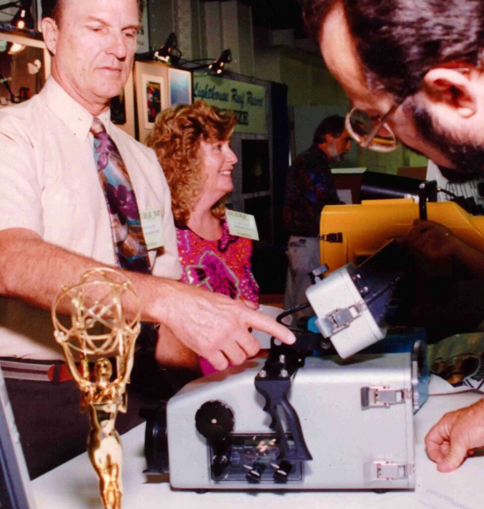 Diver and camera pioneer Elwyn Gates dies 3 At a dive show, Emmy to the fore (Gates Underwater Systems)