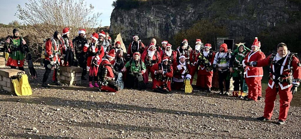 Scuba Santas