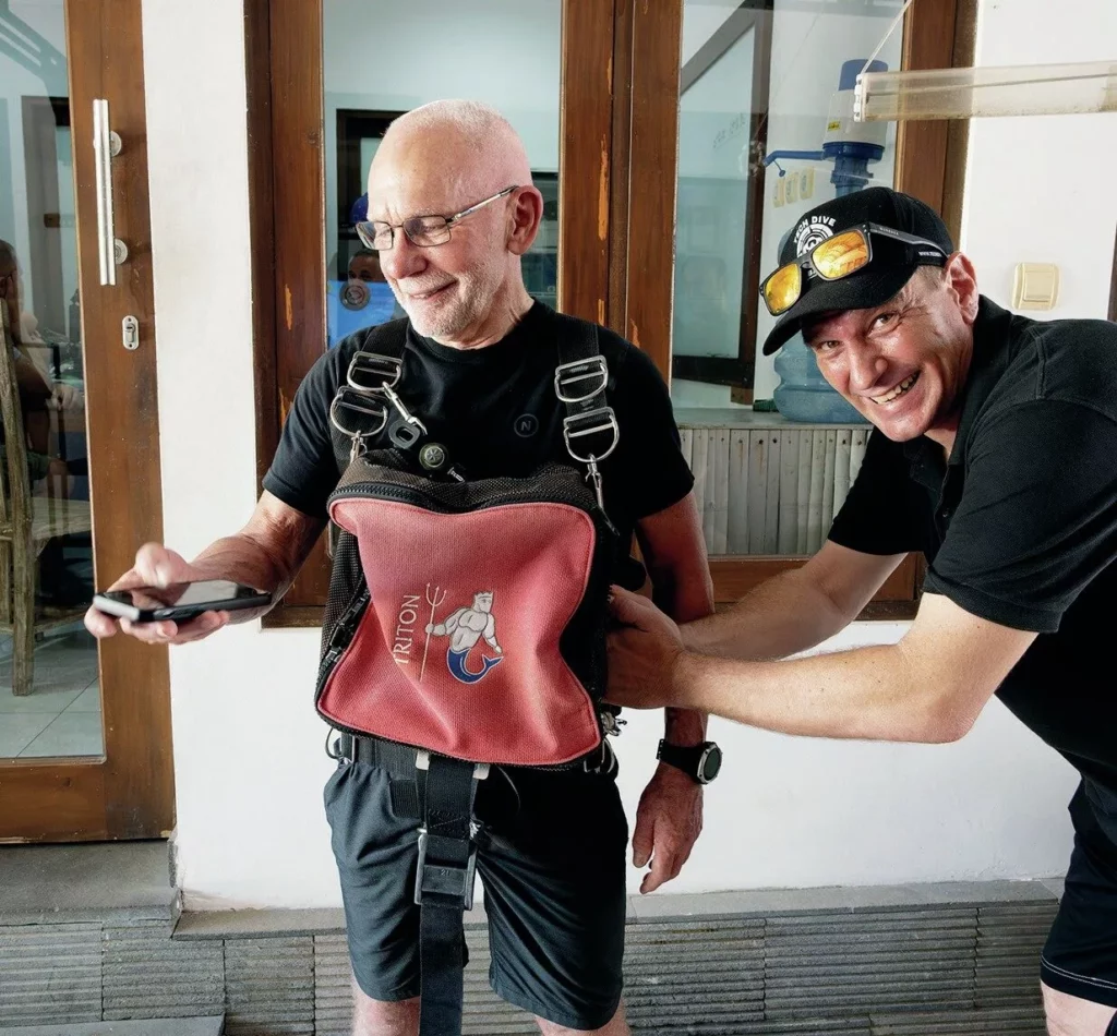 Assembling and checking a closed-circuit rebreather before a dive