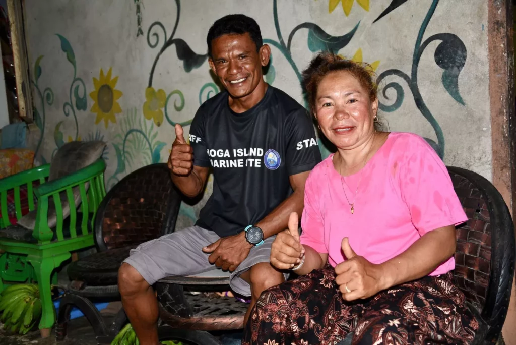 Wia with Duda, dive master at Pulau Hoga Resort