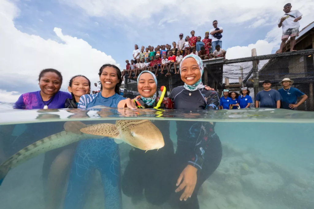 Paving the Way for Conservation in Raja Ampat 1 StAR Project Shark Release Tivara Tanudjaja
