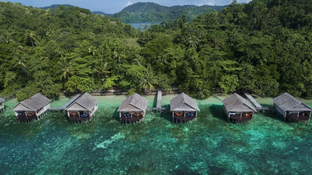 PP DJI 0001 SUP Bungalows Lush Green