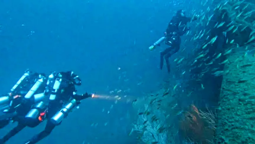 The dive-team on the wreck of the Seacrest