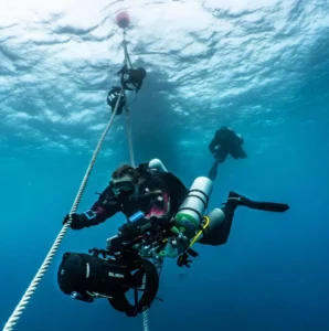 The Finnish recovery divers (DAN Europe)