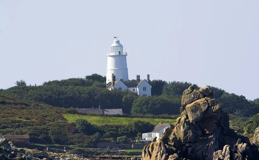 Diver hands shipwreck treasures to Scilly museum 4 St Agnes, Isles of Scilly, lighthouse (Sergey Yeliseev)