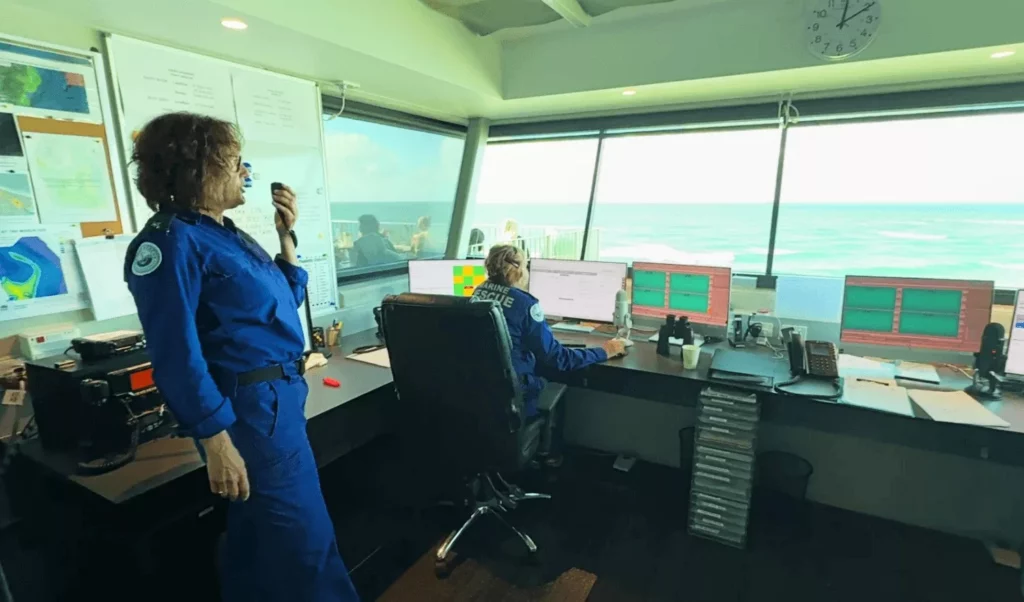 Marine Rescue NSW volunteer radio operators (Marine Rescue Point Danger)
