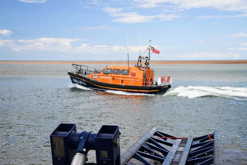 Divers rescued by Wells all-weather lifeboat (RNLI)