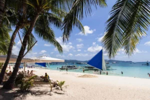 The diving island of Boracay in the Philippines, where operators formed a cartel (Alexey Komarov)