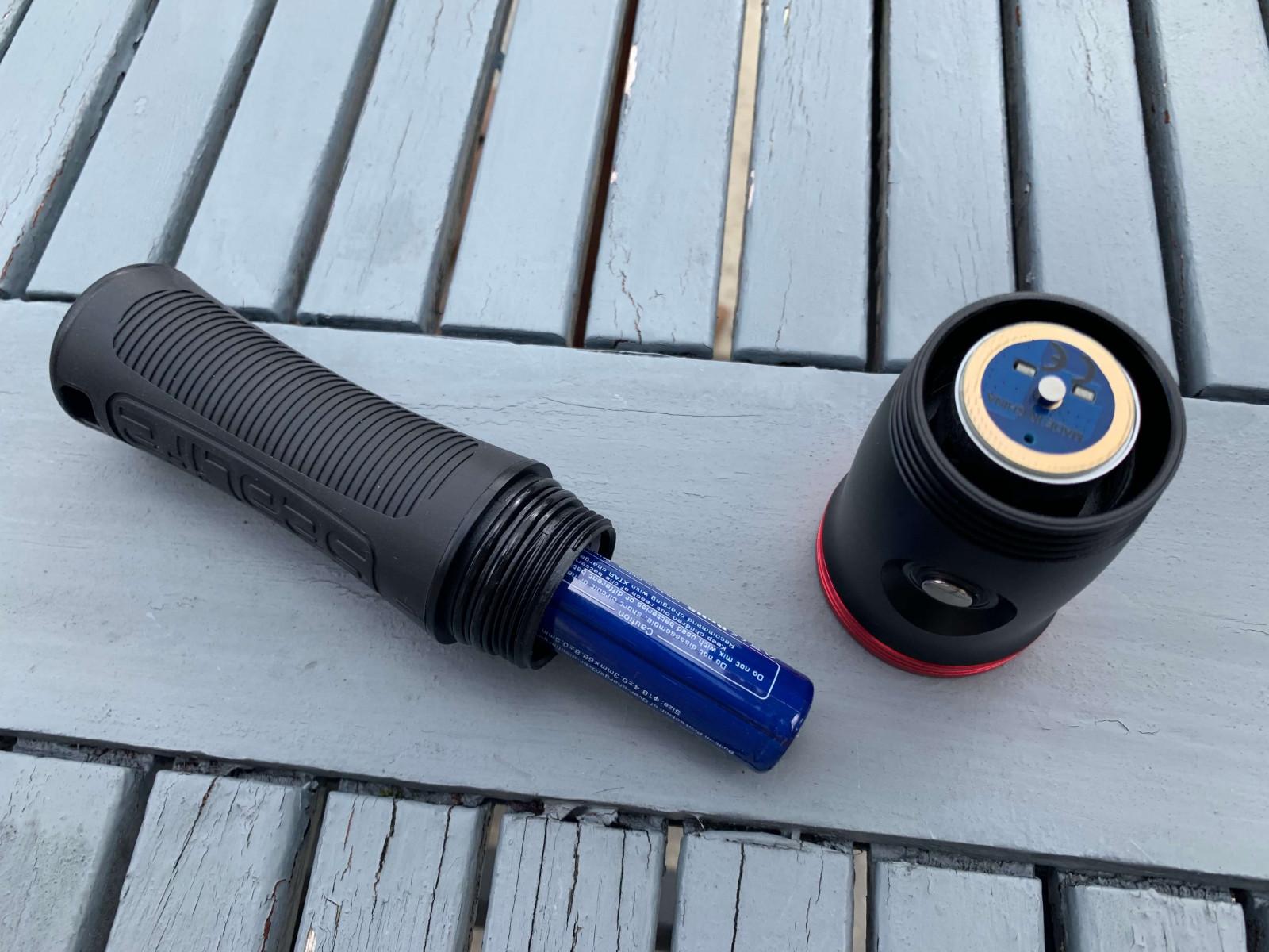 The Sea Dragon Mini 1000F imaging and dive light