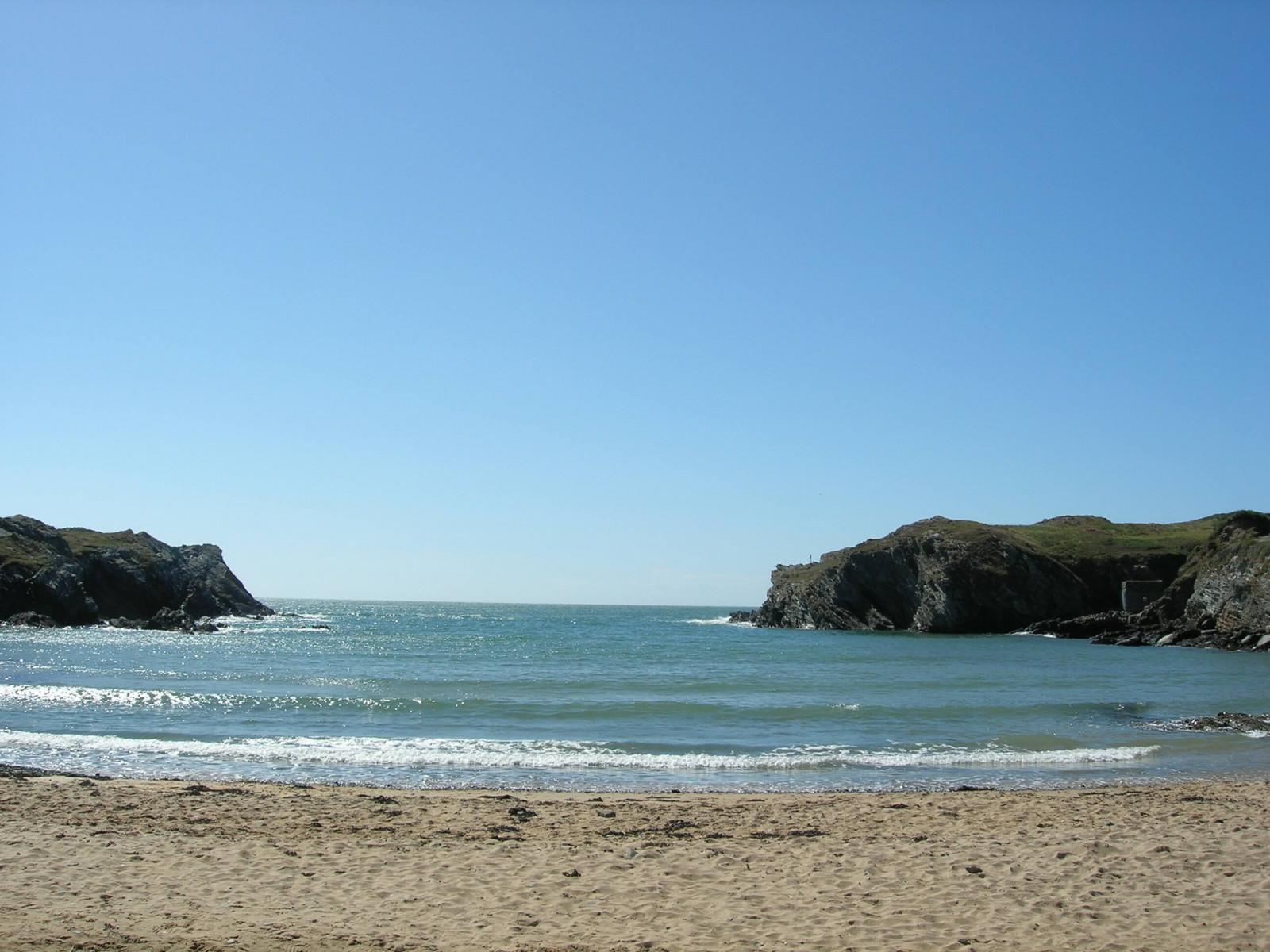 Dive at Porth Dafarch, west coast of Anglesey in North Wales 1 Dive at Porth Dafarch