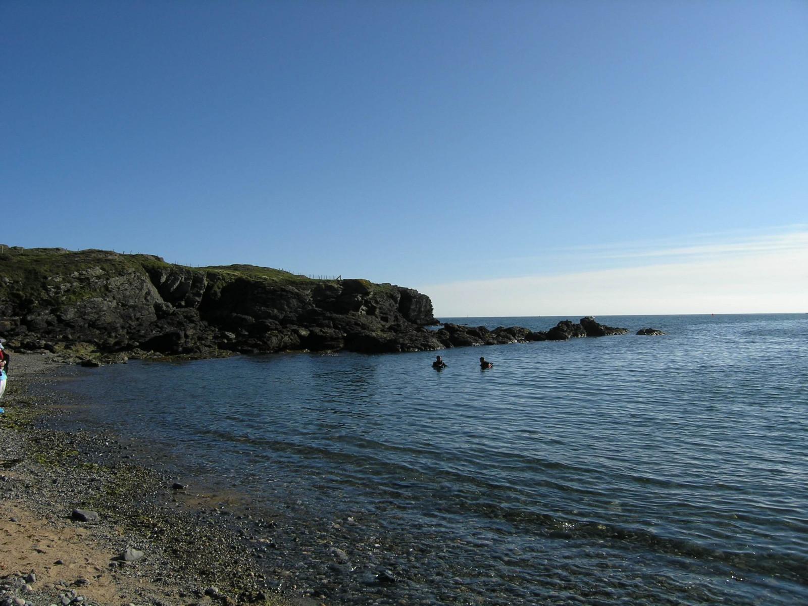 Dive at Porth Dafarch, west coast of Anglesey in North Wales 4 Porth Dafarch, west coast of Anglesey in North Wales