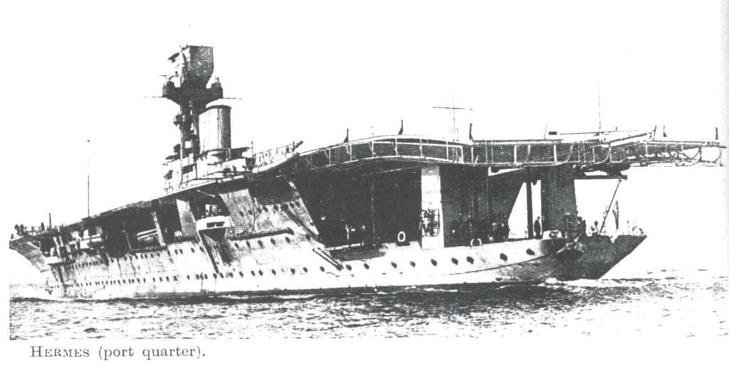 The structure of the flight deck is clear