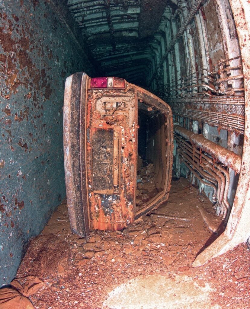 A car in the vehicle compartment