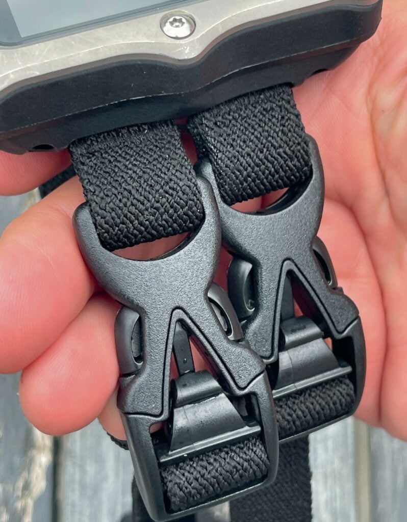 Attachment Options: Elastic Straps and Bungee Cord