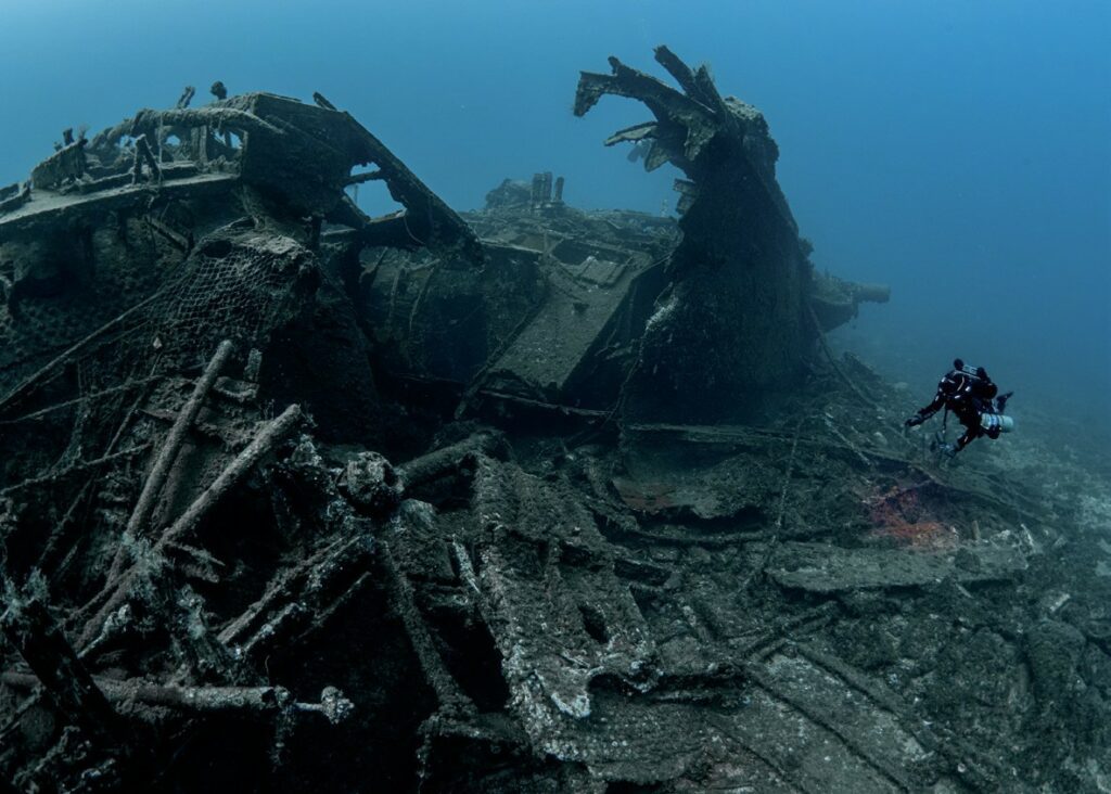 Malta Wreck Trek 4
This 1,870-ton tribal-class British destroyer built by Fairfield, Govan, England was launched on 2 September 1937.