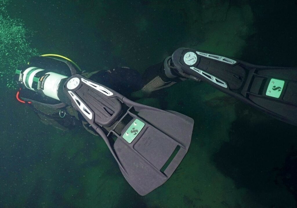 S-Tek Fin is also made from durable Monprene