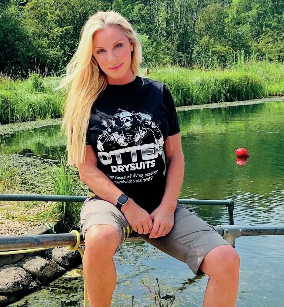 Scuba Diver Sarah Donohue Q & A: Diving, Stunts & Marine Conservation 7 Sarah out of the water for once