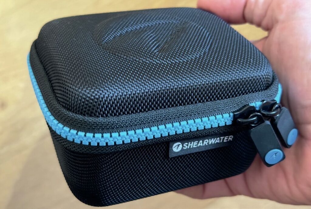 Shearwater Tern & Tern TX Dive Computers - Compact Power for Divers 4 Both computers come in the usual hard-wearing zipper case to protect it during transport and storage