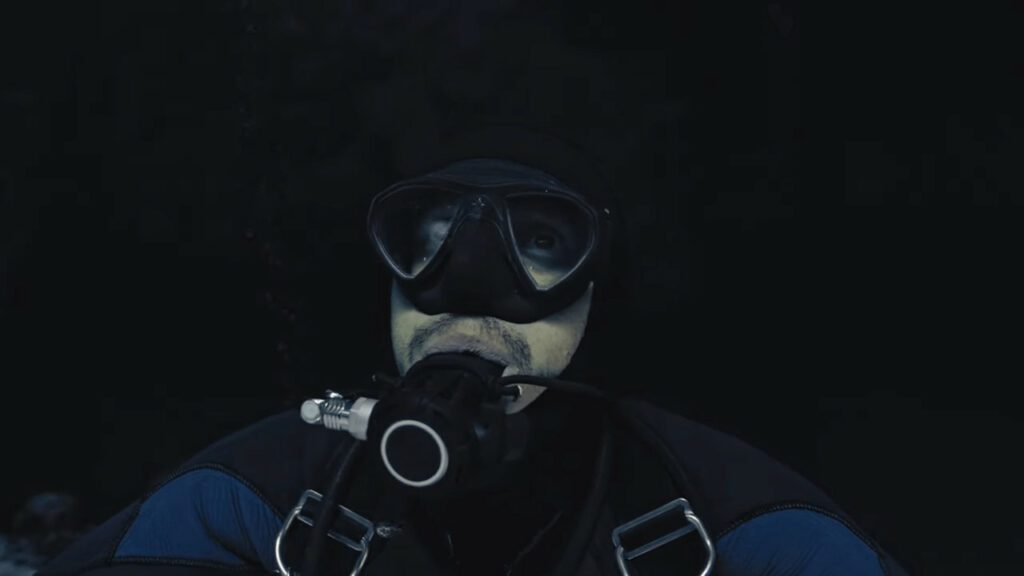 4 Effective Ways to Defog Your Scuba Diving Mask 5 Scuba Dive Mask Underwater Defogging